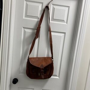 Satchel type bag ideal for work or school